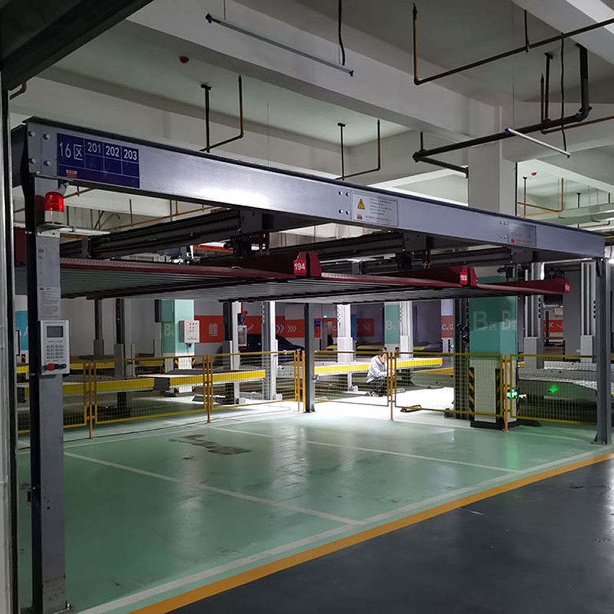 平塘升降式停車位過驗收